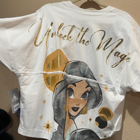 NWT spirit jersey Disney-Princess Jasmine L - Picture 3 of 6